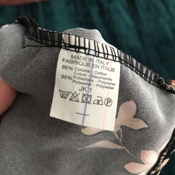 Brandy Melville Sundress Cross Back Floral OS - Picture 7 of 7